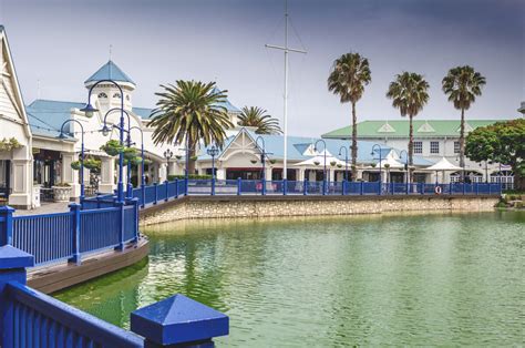 Port elizabeth district - See tours. 7. GFI Art Gallery. 8. Wezandla African Craft Traders. unfortunatly it is not situated at the best place of port elizabeth the art is very expensive and you can get it much... 9. Walmer Park Shopping Centre. 10. 